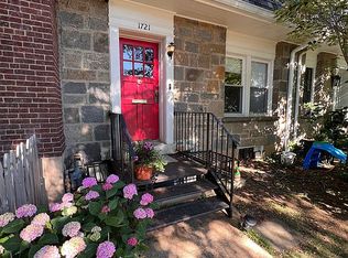 1721 37th St NW, Washington, DC 20007