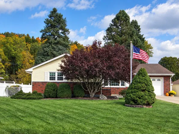 55 Clark Ave, Binghamton, NY 13901
