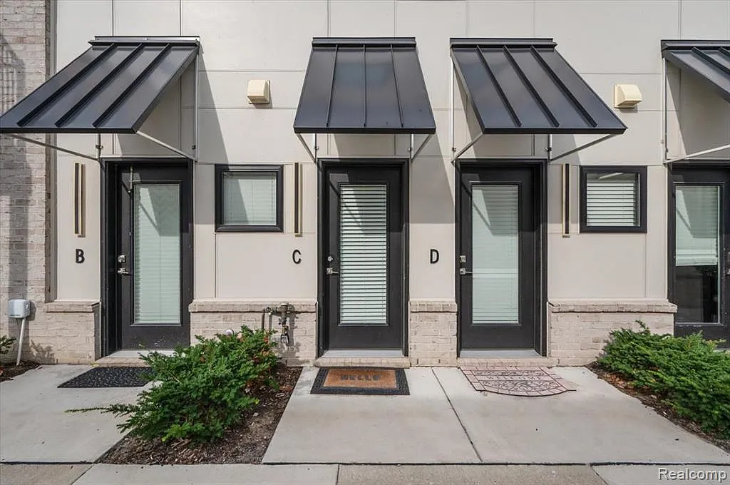 2 bed, 1.5 bath, 1100 sqft, $2,300 — Photo 4