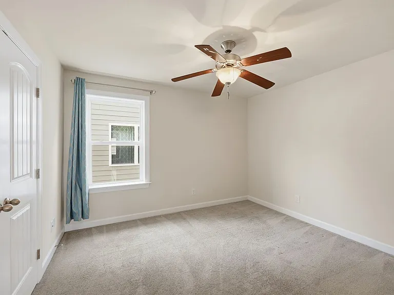 304 Atwood Dr — Photo 20