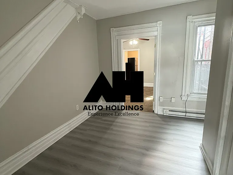 33 N Franklin St #1 — Photo 5