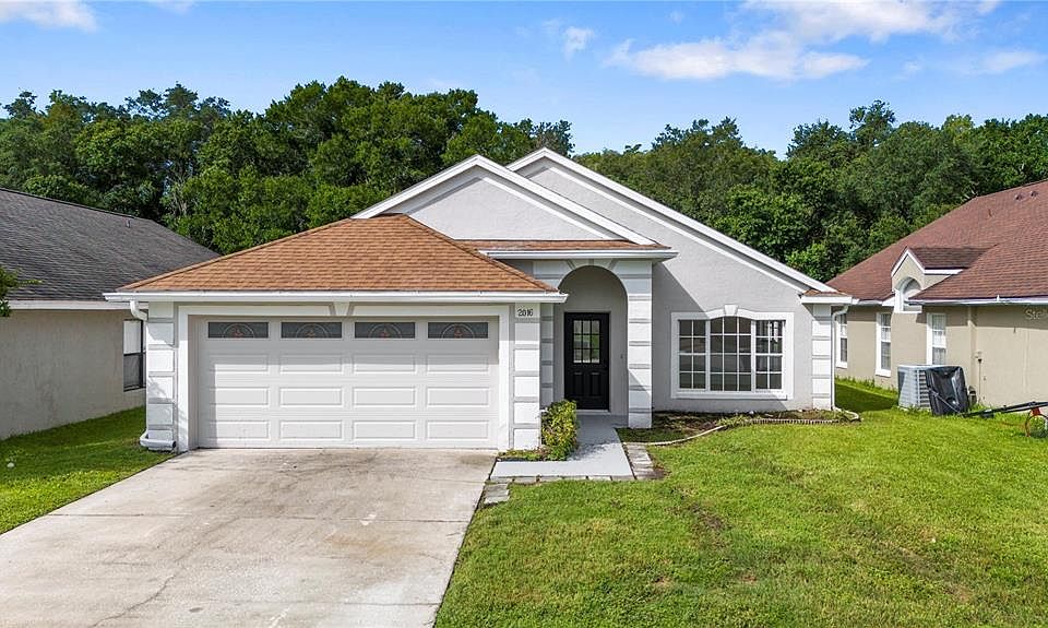 1st image of 2016 LOCUST BERRY DRIVE