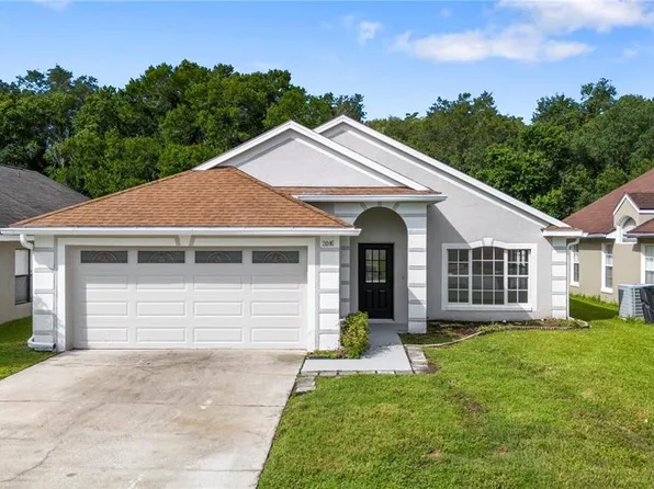 2016 Locust Berry Dr, Kissimmee, FL 34743