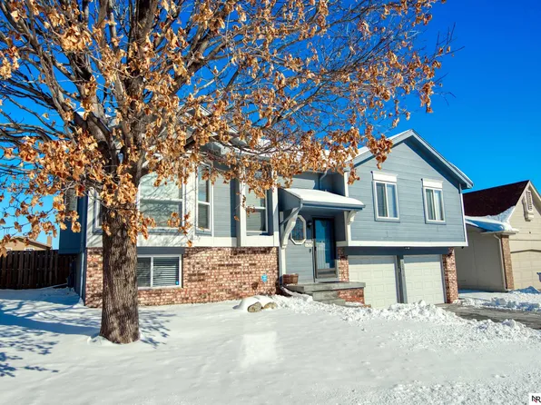 12826 Chandler St, Omaha, NE 68138