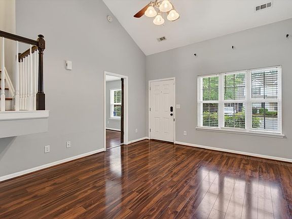 3rd image of 3445 Broadwick St