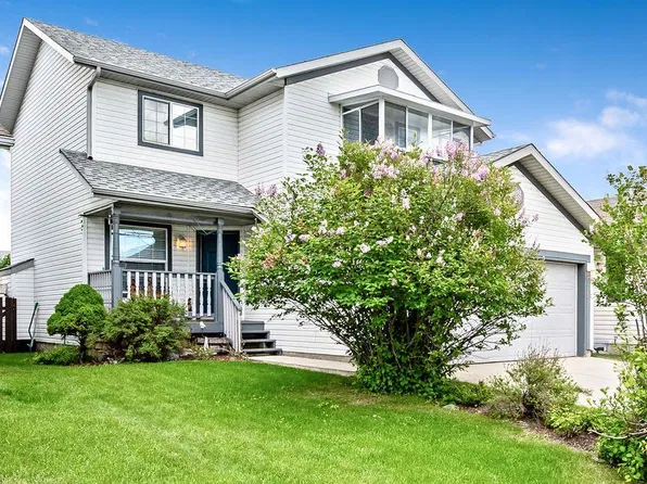 24 W Cimarron Meadows Rd, Okotoks, AB T1S 1T1