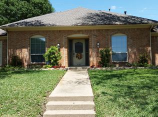9105 Drumcliffe Ln, Dallas, TX 75231