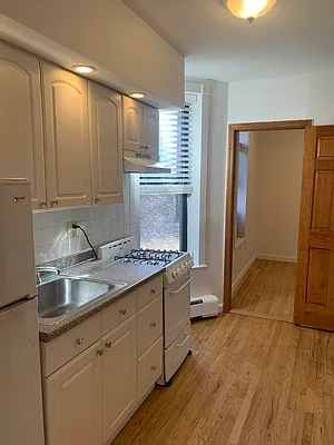 Rented by Maz Group NY | media 8