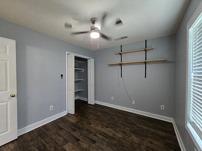 3563 Beacon Dr — Photo 21