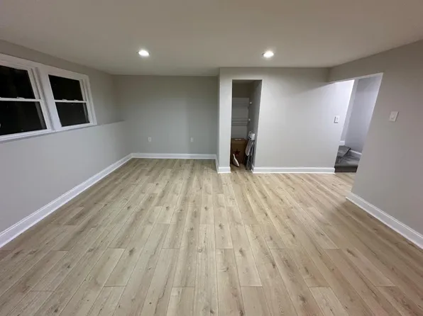 (undisclosed Address), Columbia, MD 21046