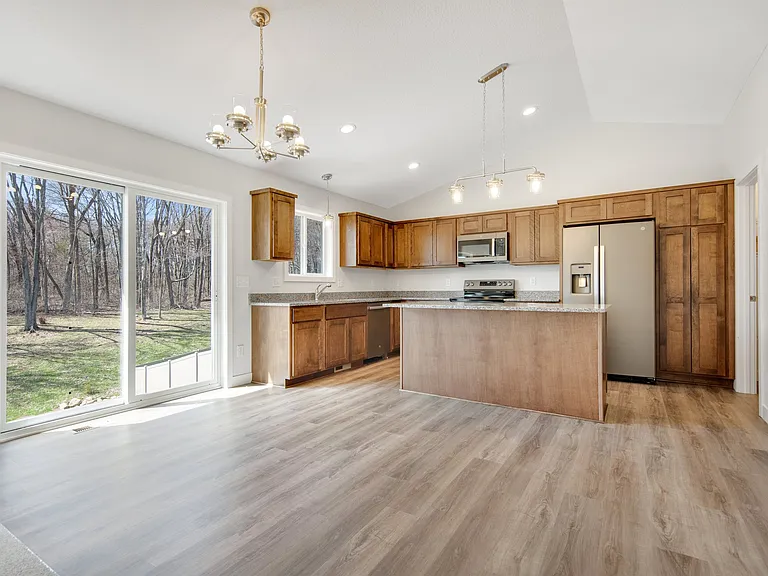 Living Room To Kitchen View.