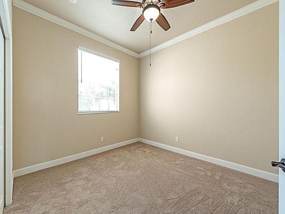 Large bedroom with new carpet