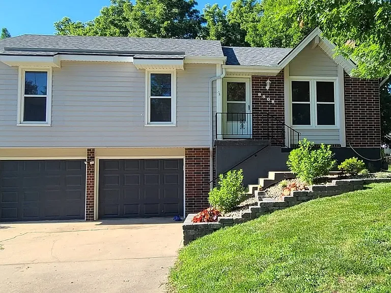 8508 Linda Ln — Photo 1
