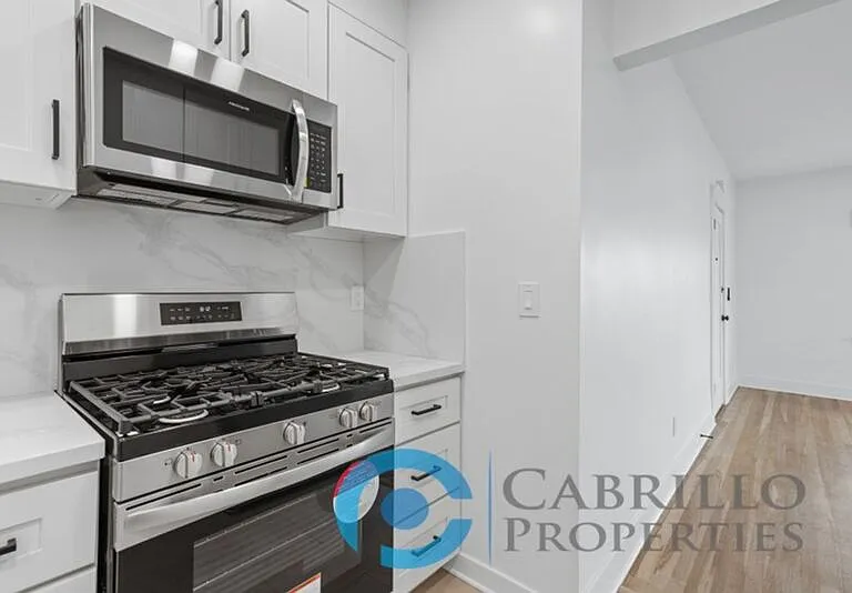 128 Kalmia St #5 — Photo 9