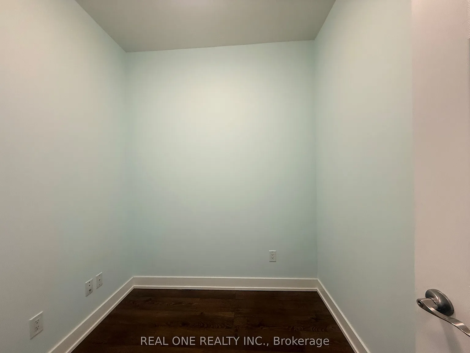 2 bed, $2,750 — Photo 3