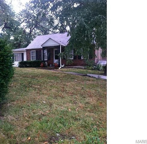 1st image of 10035 Crown Point Dr
