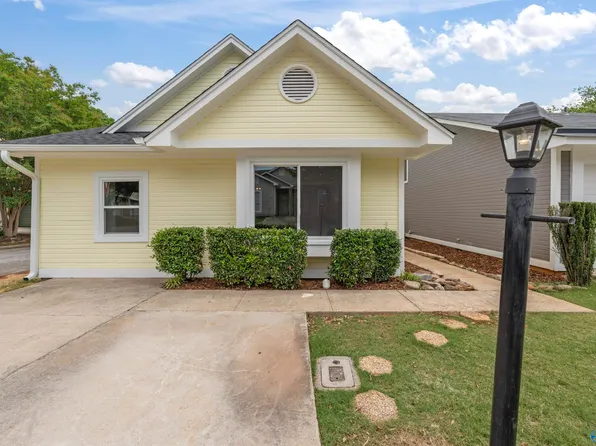 101 Bentworth Ln, Madison, AL 35758