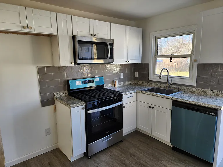 502 Willow Blvd — Photo 8