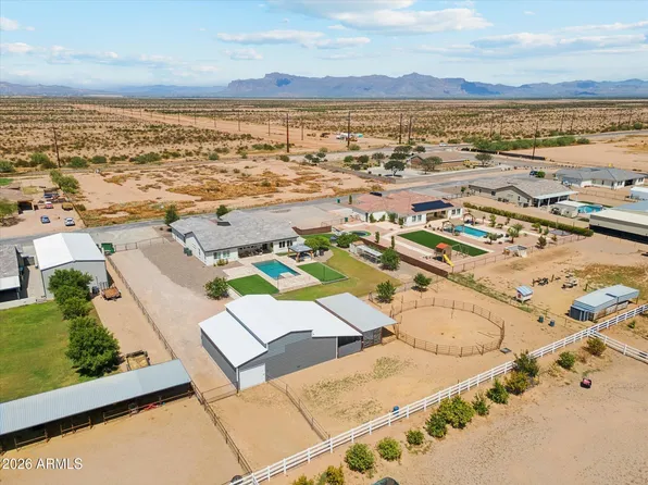 1647 E LOBO Street, San Tan Valley, AZ 85140