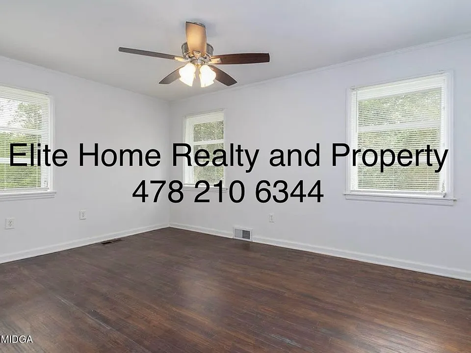 1816 Upper River Rd