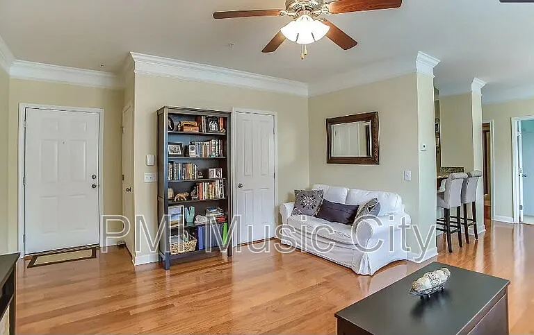 2310 Elliott Ave #612 — Photo 7