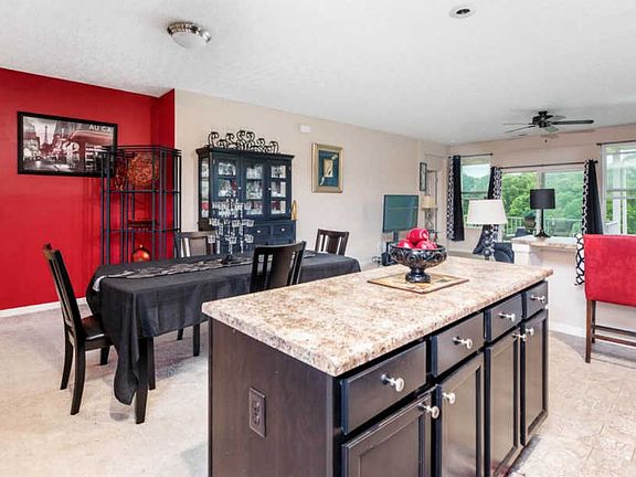 5th image of 9272 Bridgecreek Dr
