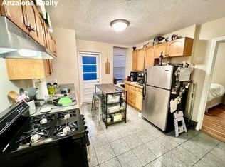 234 Hanover St #13, Boston, MA 02113