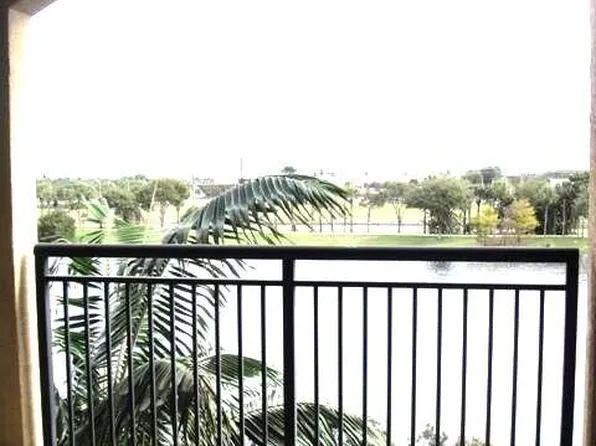 1660 Renaissance Commons Boulevard #2312, Boynton Beach, FL 33426
