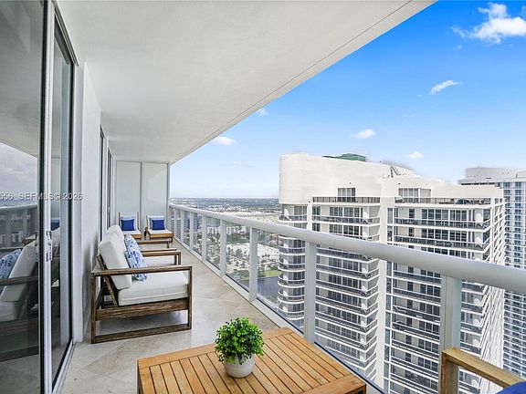 4th image of 1830 S Ocean Dr APT 4511