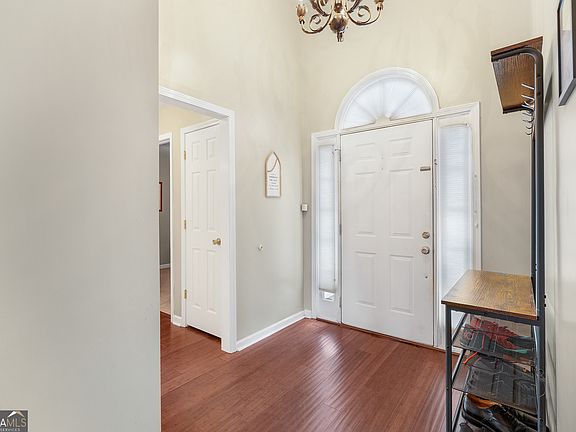 4th image of 30 Atwood Dr NW