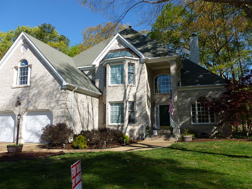 1st image of 129 E Wedgwood Dr