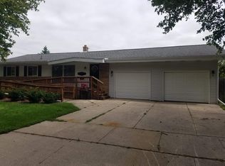 1501 S Farragut St, Bay City, MI 48708
