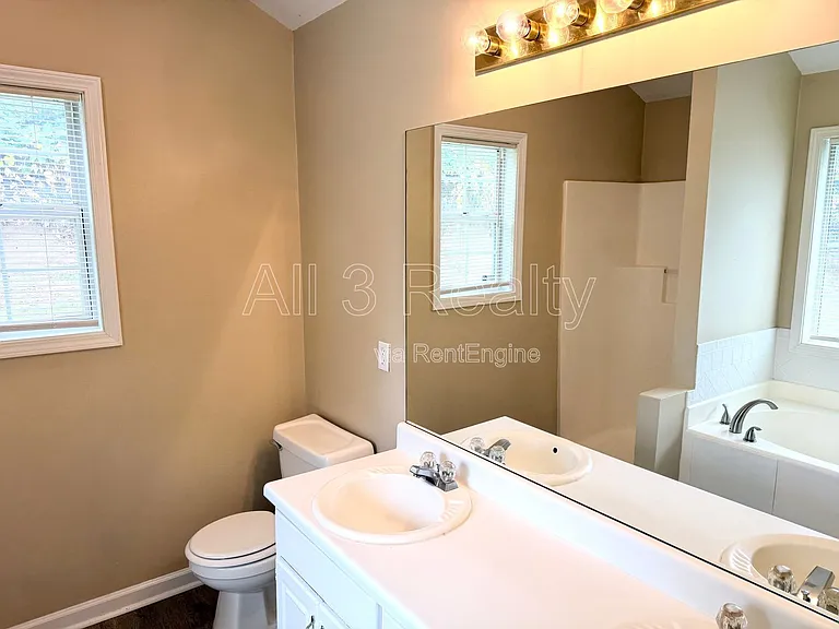 545 Plantation Cv — Photo 21