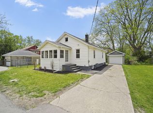 2118 Sunnyside Ct, Jackson, MI