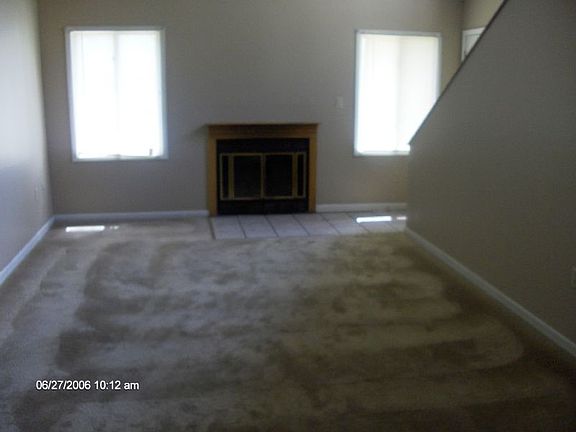 2nd image of 1206 Lakewood Dr