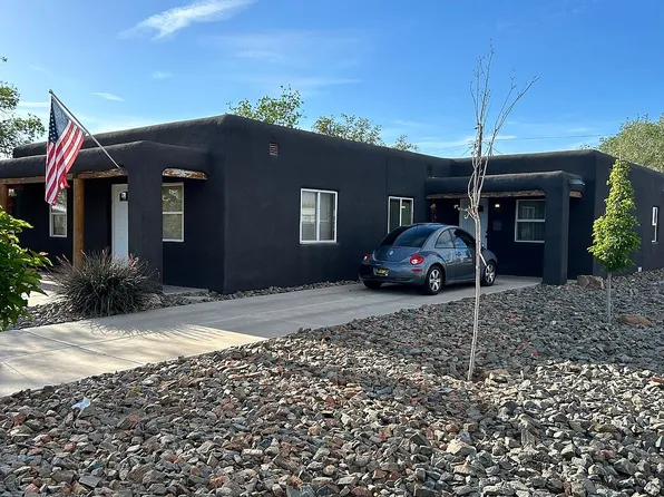 3539 Ross Ave SE, Albuquerque, NM 87106