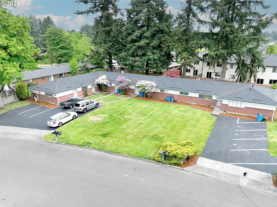 1st image of 10800 NE 7th St