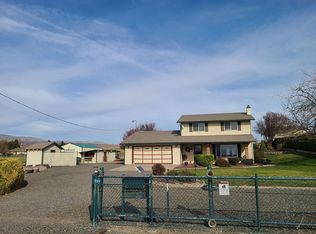 851 Beane Rd, Moxee, WA 98936