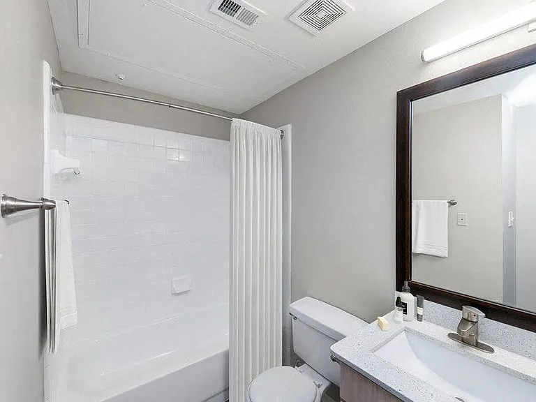 4200 Horizon North Pkwy — Photo 11