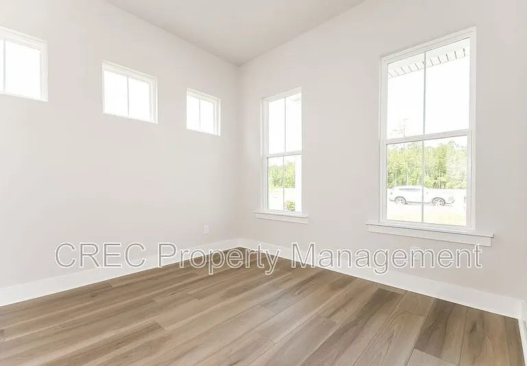 1205 Carnes Blvd — Photo 9
