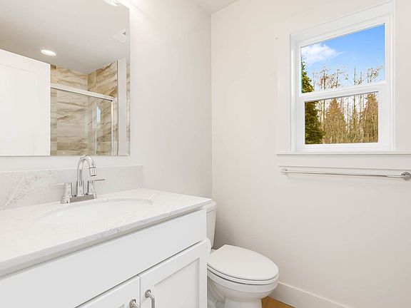 3rd image of 16017 124th Ave NE