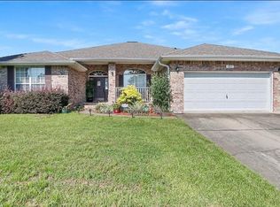 211 Raptor Dr, Crestview, FL 32536