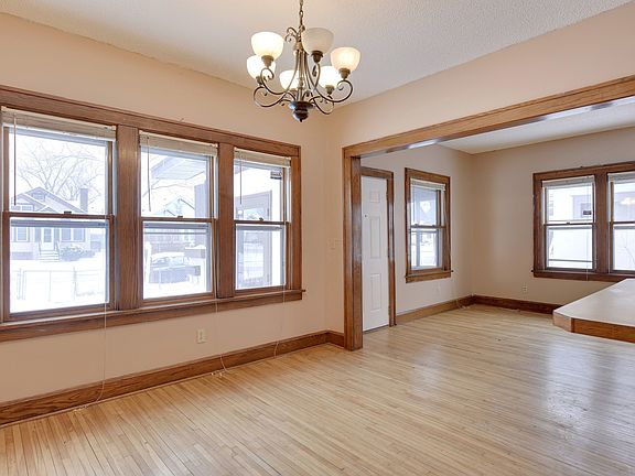 4th image of 1707 Sheridan Ave N