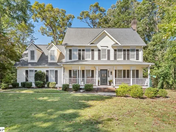 203 Kensington Rd, Easley, SC 29642