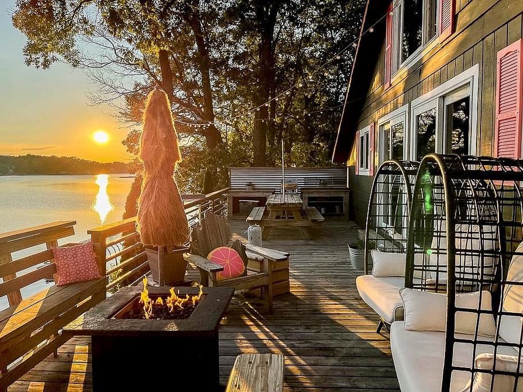 421 E Rainbow Lake Dr - Property Image