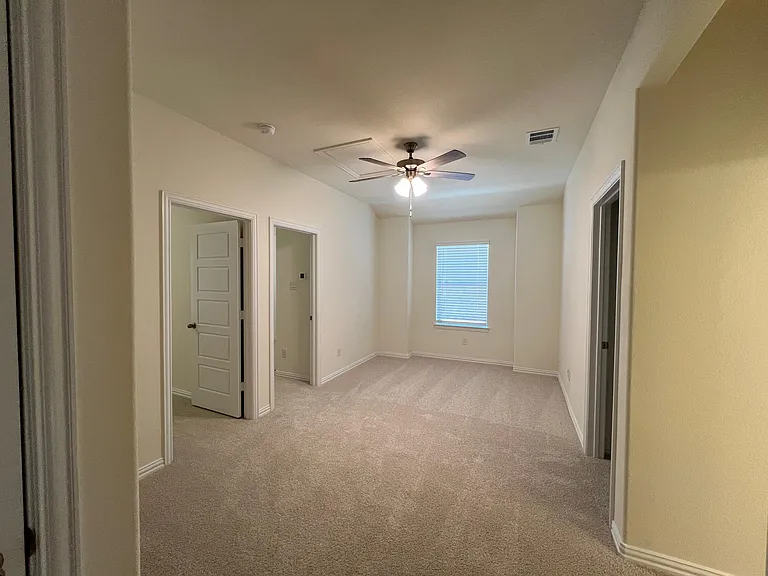 3409 Riverlawn Dr — Photo 16