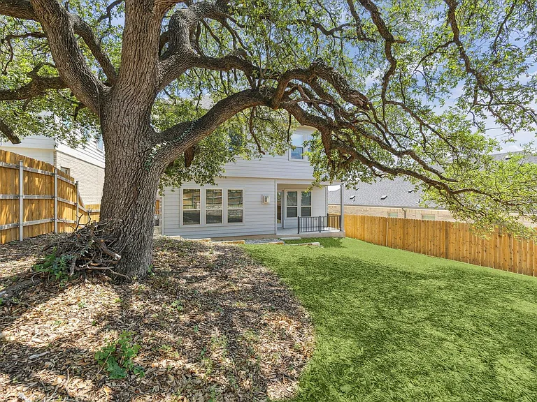 806 Dayton Dr — Photo 26