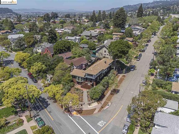 4th image of 1825 Sonoma Ave