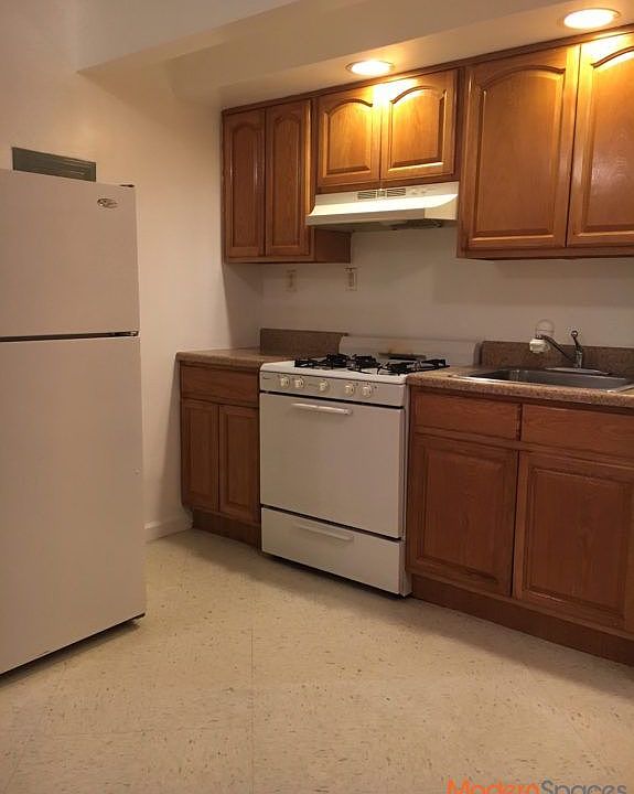 1st image of 2916 24th Ave APT 1A