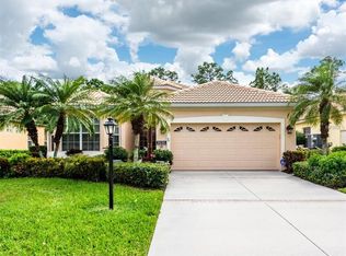 9096 Willowbrook Dr, Sarasota, FL 34238